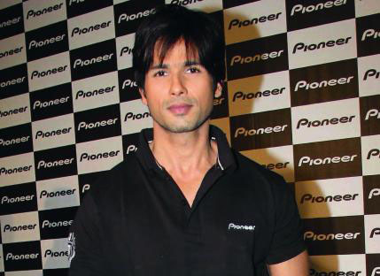 Shahid wants to indulge